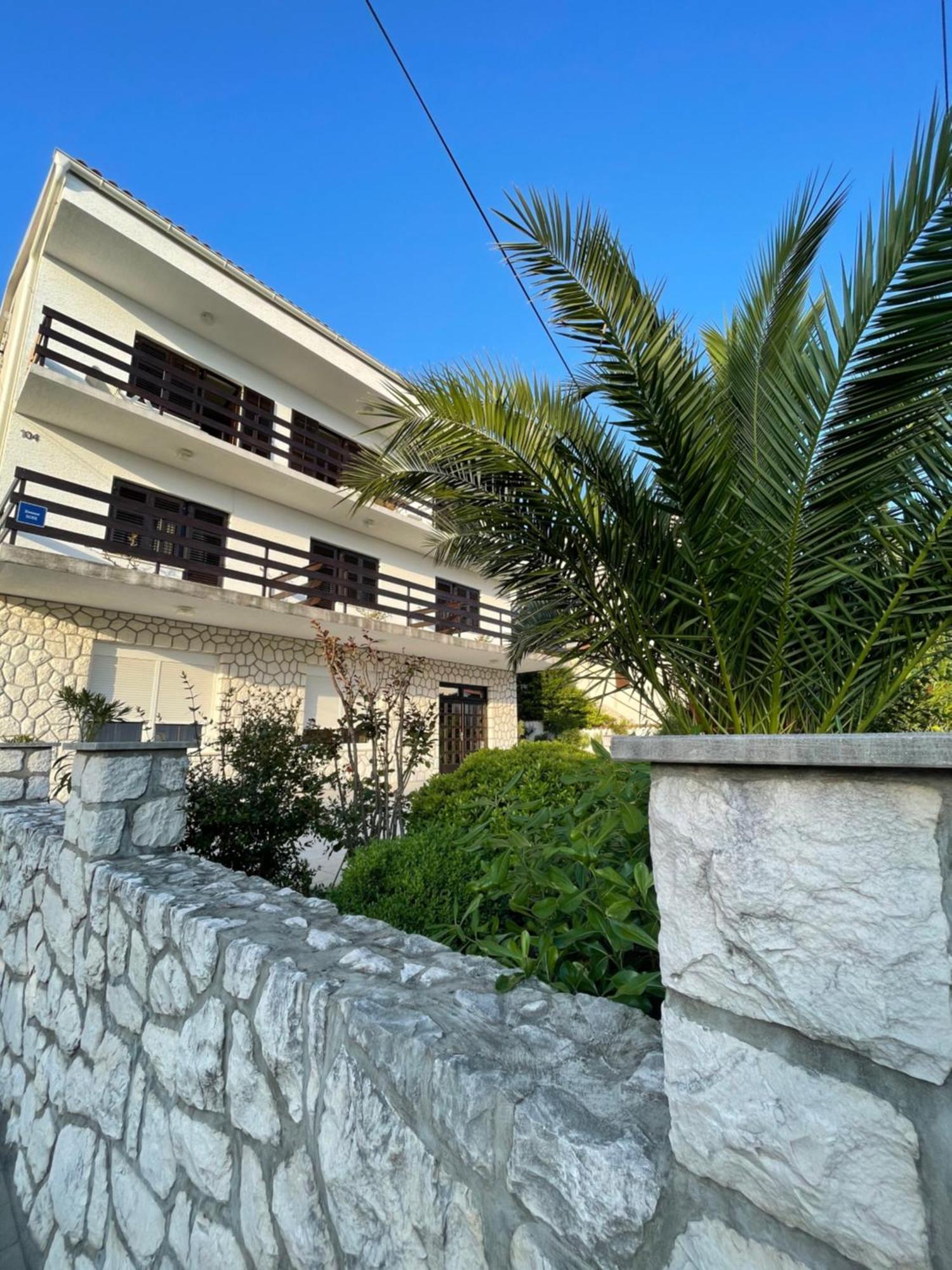 Sobe-sandra Apartment *