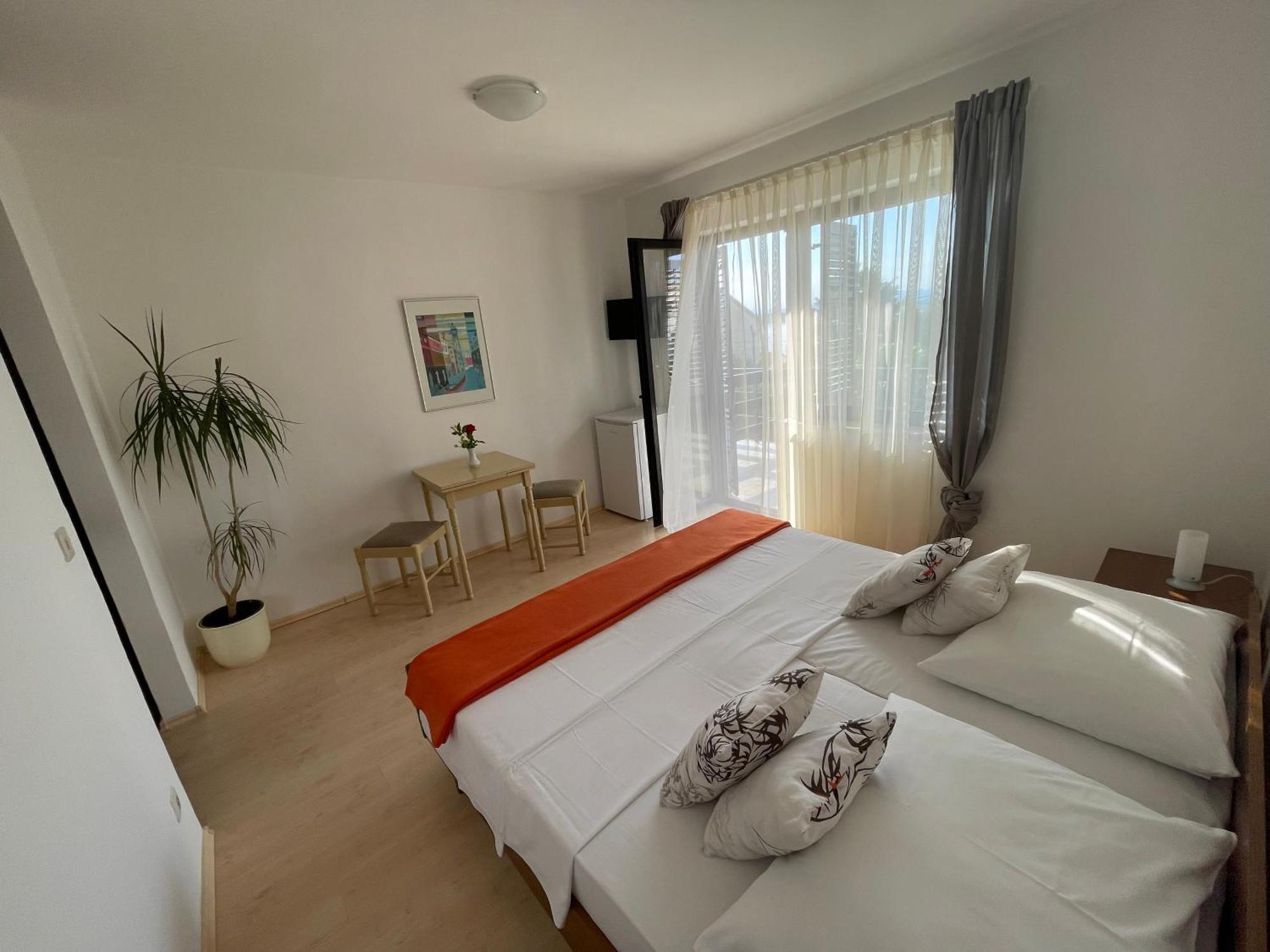 Sobe-sandra Apartment *